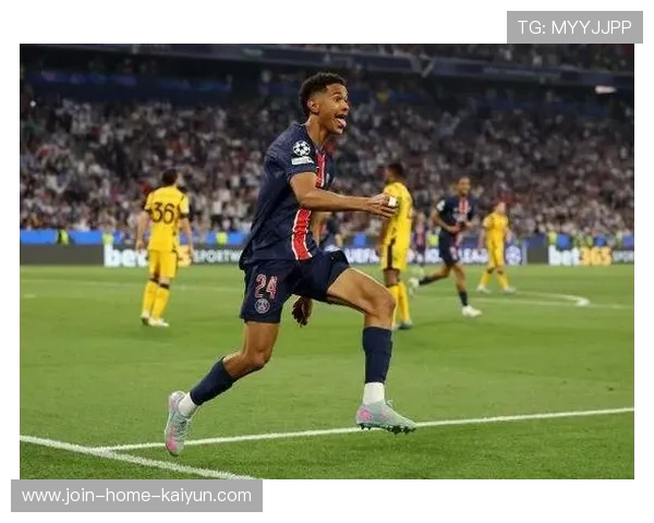 巴黎中场运作为球队提供支持