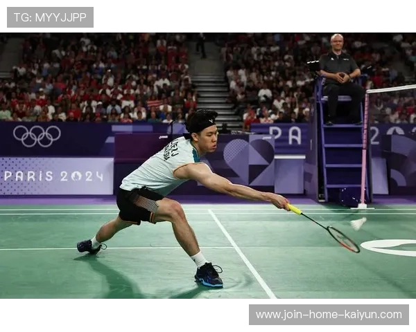 羽毛球挡杀如炮弹：瞬间逆转的绝技揭秘